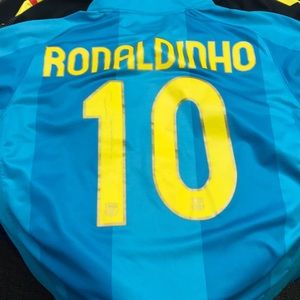 Nike FC Barcelona Ronaldinho Jersey